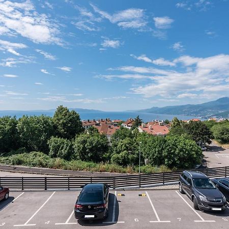 Apartment With Balcony Ocean Paradise Kastav Exterior foto