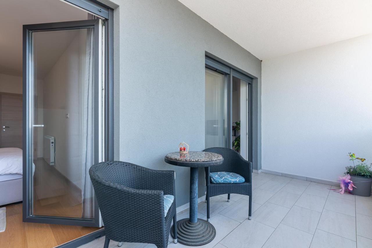 Apartment With Balcony Ocean Paradise Kastav Exterior foto
